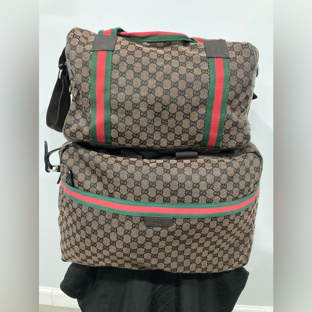 Rare Gucci duffel bag set